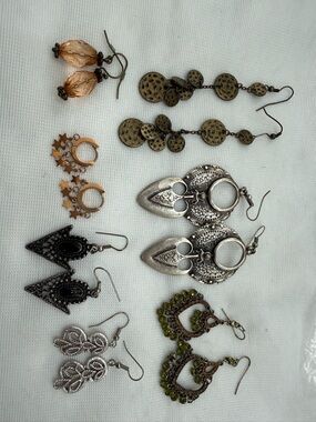 Mixed Women’s Earrings Bundle of 6 Pairs